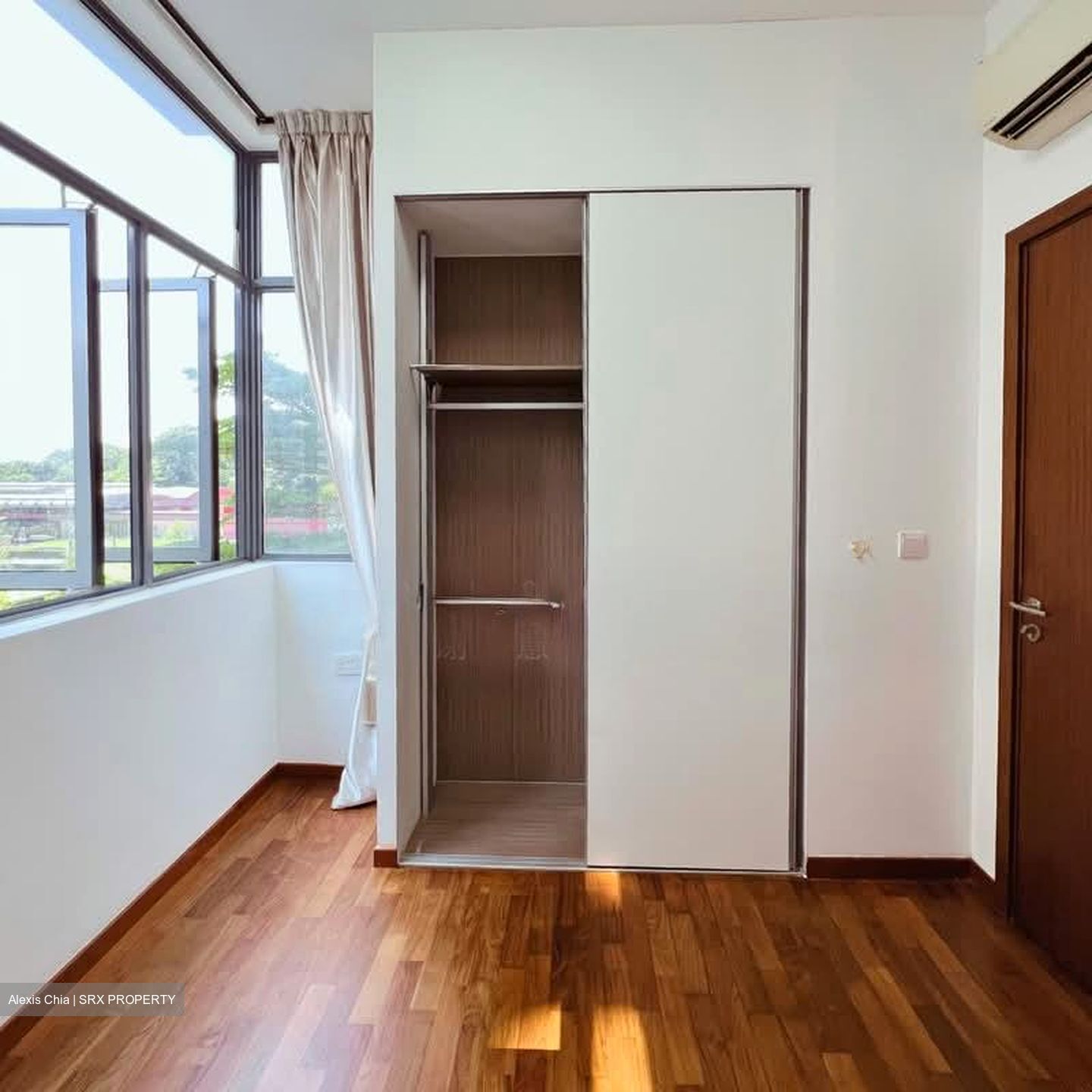 Urban Vista (D16), Condominium #587705731